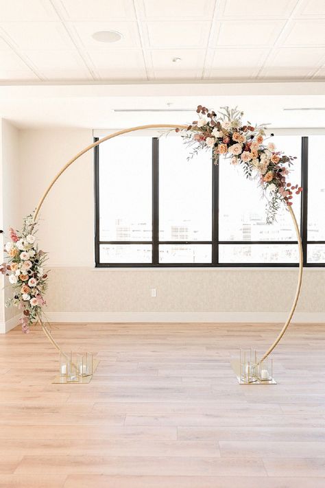 A gorgeous wedding arch is absolutely stunning for your special moment. You’ll love this for setting the scene. Save that to your dream arch collection. Arbor Flowers, Wedding Arches, A Moment To Remember, Future Bride, Ideal Wedding, Wedding Arch, Chic Wedding, Geometric Designs, Gold Hoop