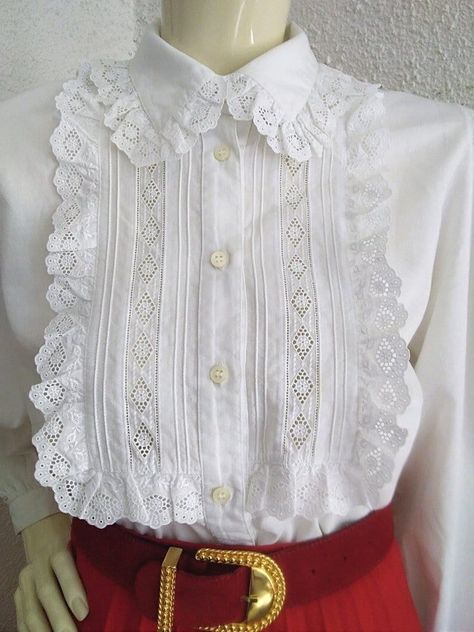 80s folk austrian blouse, trachten prairie blouse, puffy sleeve, edwardian victorian style blouse, puffy sleeve, cottagecore cotton blouse, 44 size. measurements lying flat : shoulders :36 cm (14 inches) bust :51 cm (20 inches) total length :59 cm (23 inches) sleeve length :61 cm (24 inches Prairie Blouse, Poet Blouse, Victorian Blouse, Cottagecore Shirt, Fancy Blouses, Style Blouse, Cotton Blouse, Wool Scarf, Christmas Dress