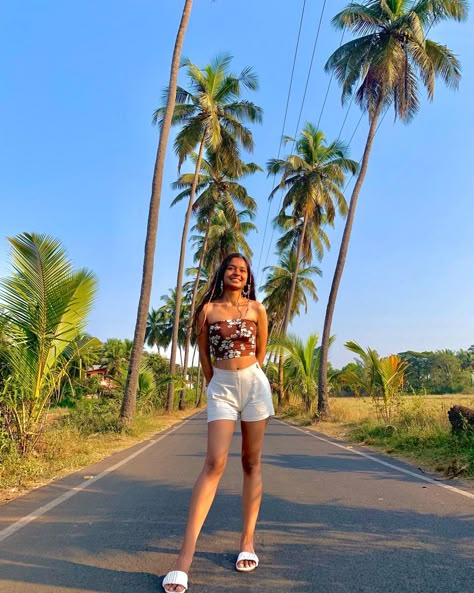 Clouds trees coconuts boho summer outfit Goa Aesthetic Outfits, Goa Beach Outfits, Goa Photoshoot Ideas, Goa Beach Poses, Goa Aesthetic Pictures, Goa Picture Ideas, Goa Looks For Women, Boho Aesthetic Pictures, Beach Instagram Pictures Photo Ideas