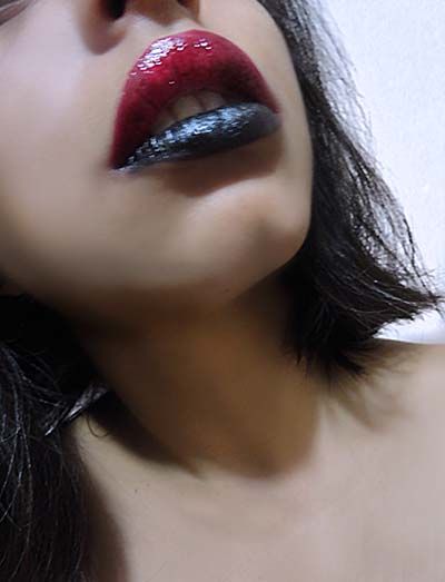 Red Lipstick Black Lipliner, Bottom Lip, Black Lips, Red Bottoms, Red Lipstick, Red Lips, Lip Liner, Makeup Inspiration, Black And Red