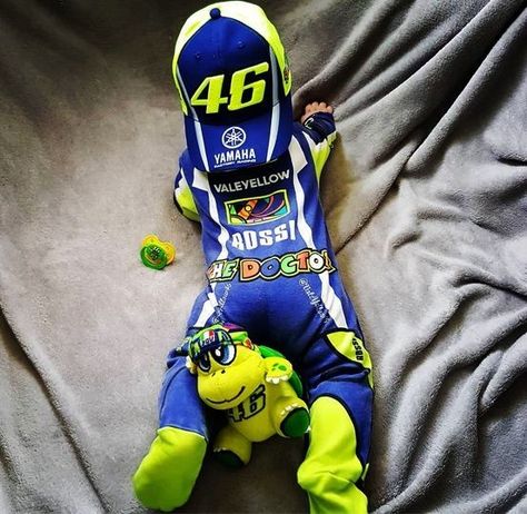 Baby Motorbike, Valentino Rossi Logo, Baby Mechanic, Vr46 Valentino Rossi, Racing Baby, Motogp Rossi, Motogp Valentino Rossi, Cute Country Couples, F1 Motorsport