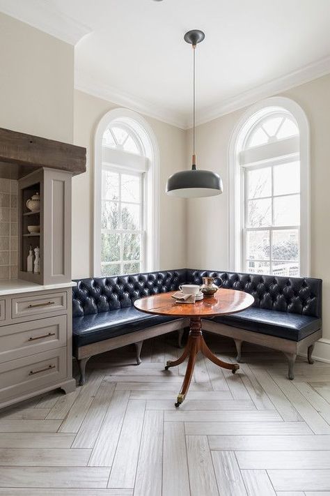 Corner Banquette Seating, Leather Banquette Seating, Banquette Ideas, Leather Banquette, Corner Banquette, Dining Banquette, Kitchen Table Makeover, Kitchen Banquette, Storage Bench Seating