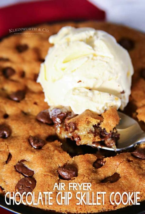 Nuwave Oven Recipes, Chocolate Chip Skillet Cookie, Tollhouse Chocolate Chip Cookies, Skillet Chocolate Chip Cookie, Honey Baked Ham, Chocolate Chip Cookie Cake, Dessert Recipies, Chewy Brownies, Skillet Cookie