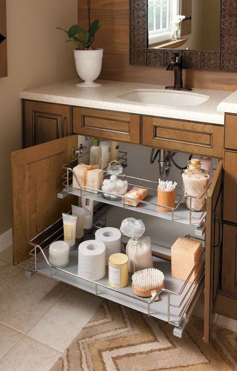 Perfect for under-the-sink organization! Cabinet Door Styles Kitchen, Makeover Kamar Mandi, Organiser Cucina, Kabinet Dapur, Cabinet Door Styles, Bad Inspiration, Decor Baie, Kitchen Crafts, Smart Storage