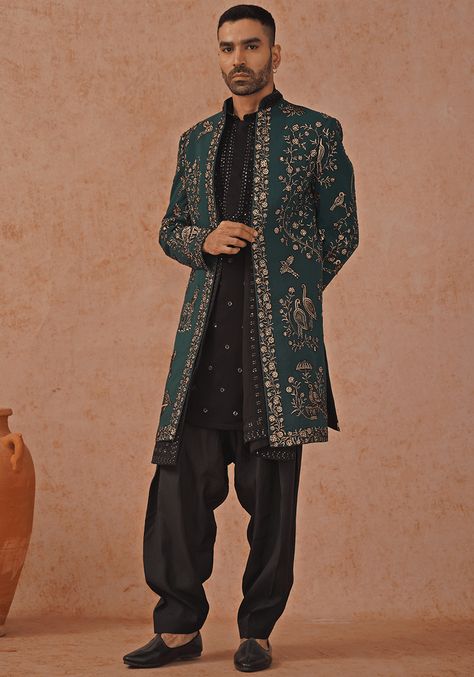 Emerald Green Indo Western Sherwani Set With Dupatta Kalpraag - Fabilicious Fashion Sabyasachi Kurta For Men, Sangeet Suit For Men, Kurta Designs Men's For Diwali, Mehendi Outfits Men, Mens Mehendi Outfits, Sangeet Kurta For Men, Wedding Outfits For Men Indian, Mens Indian Wear Wedding, Indowestern Outfits For Men Indian Weddings