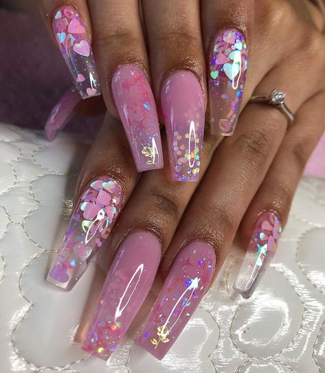 Valentines Day Nails Holographic, Valentine Nail Ideas Gel, Holographic Valentine Nails, Acrylic Nails Pink Glitter, Glitter Valentines Nails, February Nails, Nail Designs Valentines, Rose Gold Nails, Pretty Nail Art