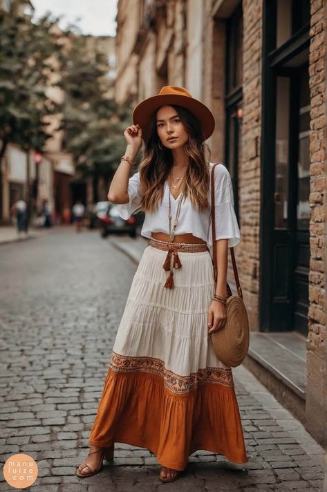 Women’s Boho Style, Bohemian Outfits Women, Colorful Boho Outfit, Boho 2024, Hippie Boho Outfits, Boho Dress Outfit, Colorful Boho Style, Vestido Boho Chic, Looks Boho