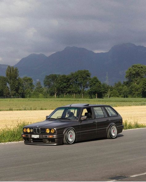 Bmw E30 Wagon, E30 Wagon, Bmw E30 Interior, Bmw E30 Touring, E30 Touring, Bmw Touring, Bmw E28, Bmw E30 M3, E30 M3