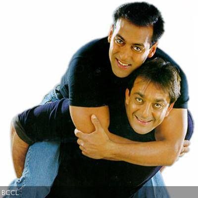 Sanju Baba, Salman Khan Photo, Sanjay Dutt, Free Man, Indian Star, Bollywood Updates, Bollywood Couples, Swag Men, Mobile Photos