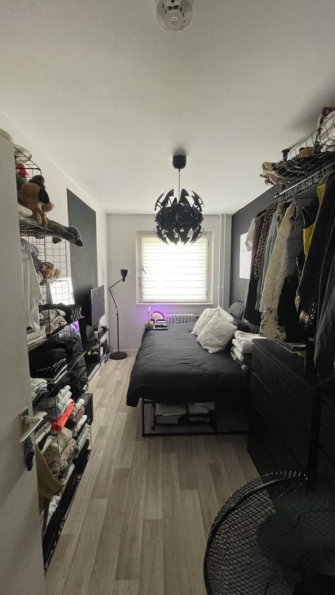 Uni Room Ideas Uk Men, Monochrome Room Bedroom Ideas, Cozy Room Men, Small Black Room, Aesthetic Room Boys, Men Dressing Room, Clean Boy Room Aesthetic, Small Black Bedroom, Room Inspo Men