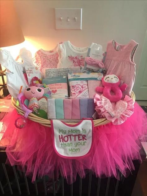 Tutu Gift Basket, Baby Girl Shower Gifts Basket, Baby Shower Gift Basket For Girls Diy, Baby Hamper Ideas Baskets, Baby Shower Gift Ideas For Girls Diy, Baby Shower Hamper Gift Basket Ideas, Baby Shower Basket Gift Ideas Girl, Diy Baby Basket Gift Ideas, Baby Girl Hamper Ideas