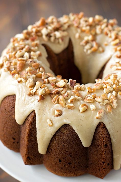 Banana Bread Bundt Cake, Banana Bundt Cake Recipe, Banana Bread Bundt, Bunco Snacks, Caramel Glaze Recipe, Bundt Cake Mix, Banoffee Cake, Banana Bundt Cake, Banana Bundt