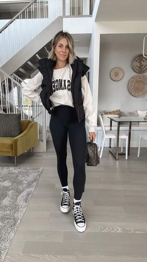 Lauren Hahn - Casual Style | Amazon Fashion Finds on Reels | Ren · we fell in love in october (TikTok Remix) How To Style High Top Converse, Lauren Hahn, Converse Haute, Leggings And Converse, Ootd Idea, Lululemon Vest, Amazon Fashion Finds, Align Leggings, Lululemon Align Leggings