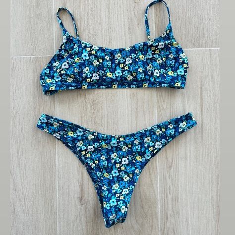 Koana swim bikini Koana Swim, Swimming, Outfit Inspo, Plus Fashion, Fashion Trends, Dresses, Fashion Tips, Clothes Design