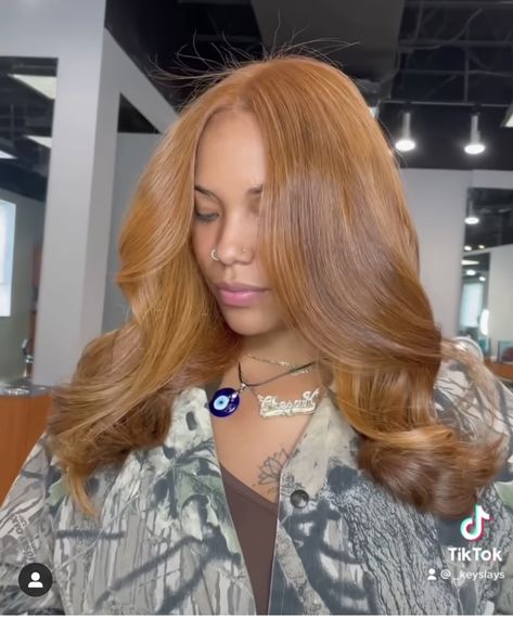 Ginger Hair Color For Black Women, Copper Blonde Balayage Black Women, Honey Blonde And Ginger Hair Black Women, Spice Brown Hair, Copper Balayage Black Women, Honey Ginger Hair Color Black Women, Copper Hair With Dark Roots On Black Women, Ombre Ginger Hair Black Women, Ginger Hair With Highlights Black Women