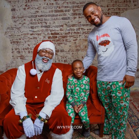 🎅🏾 Santa’s waiting, and so are our custom Wyntry Collection @wyntrycollection pajamas! ✨ • • Cozy up in festive cheer and make this year’s photos unforgettable. Our Wyntry Green PJs are in stock and ready to ship! 🌿 Printed in the USA with certified organic ink on 100% organic cotton, because we care about the fabric that touches your skin. • 🎁✨ Use code BSH20 for 20% off your total order, just for our followers! Don’t miss out on this festive offer! SHOP: Wyntry.com • • • • PLUS @blacksant... Black Man Christmas Outfit, Man Christmas Outfit, Green Pjs, Men Christmas Outfit, Pajamas Cozy, Black Santa, Black Man, Christmas Outfit, Black Men