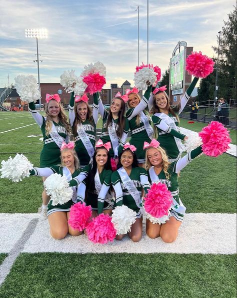 Cheerleader Aesthetic Pink, Pink Cheerleader Aesthetic, Pompoms Cheerleading, Senior Night Cheer, Cheer Senior Night, Pompom Girl, Cheer Goals, Cheer Aesthetic, America Aesthetic