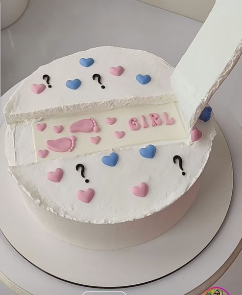 Cake Designs Gender Reveal, Gender Reveal Ideas For Cake, Gender Reveal Bento Cake, Gender Reveal Ideas Cake, Gender Reveal Cakes Ideas, Baby Gender Reveal Cake, Gender Reveal Cake Ideas, Diy Cake Topper Printable, Unique Gender Reveal Party Ideas