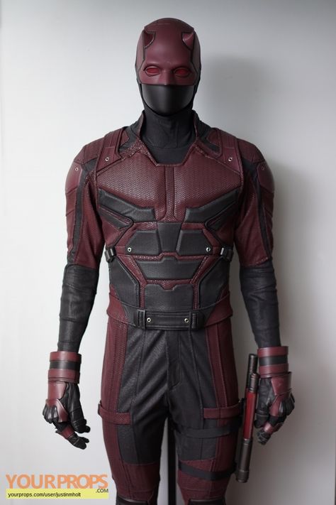 Daredevil Redesign, Benjamin Poindexter, Daredevil Suit, Daredevil Cosplay, Daredevil Costume, Hulk Poster, Daredevil Art, Black And Red Suit, Marvel Concept Art