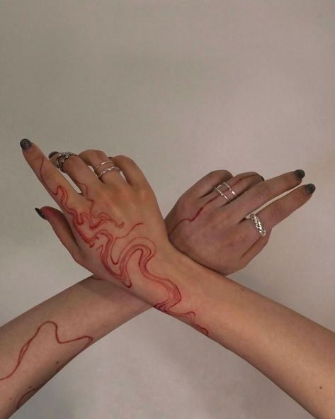 Hand Tattoo Aesthetic, Red Abstract Tattoo, Movement Tattoo, Small And Simple Tattoos, Beautiful Tattoo Designs, Tattoos Instagram, Tato Minimal, Hand And Finger Tattoos, Tattoo Wrist