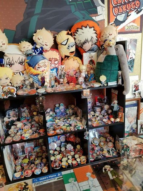 Bakugou Room Decor, Bakugo Room Ideas, My Hero Academia Room Decor, Anime Bedroom Ideas, My Hero Academia Merchandise, Otaku Room, Anime Mems, Katsuki Bakugo, Anime Decor