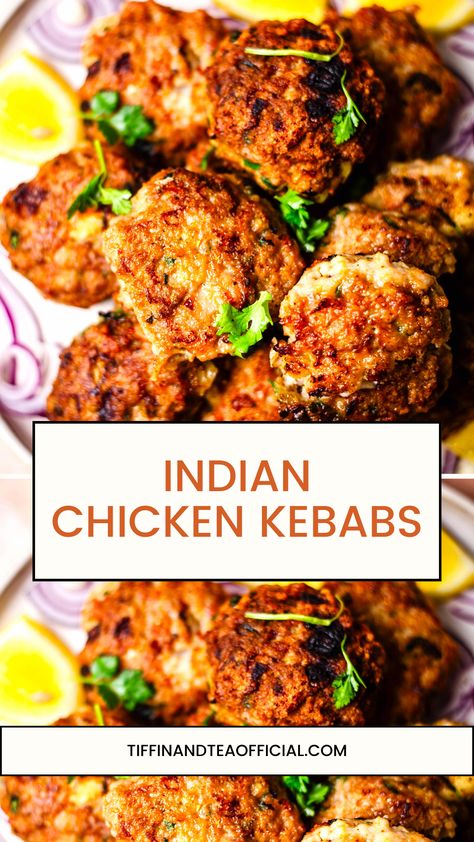 Chicken Kebabs on a plate with Lemons and Onions Minced Chicken Kebab Recipe, Chicken Indian, Mince Dishes, Winter Appetizers, Eid Recipes, Chicken Kebab Recipe, Chicken Mince, Minced Chicken Recipes, Minced Chicken