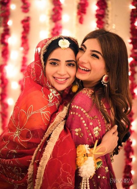 First Look Wedding Videos, Sister Wedding Pictures, Ali Ansari, Saboor Aly, Nikkah Ceremony, Marriage Poses, Bridesmaid Poses, Sajal Aly, First Look Wedding