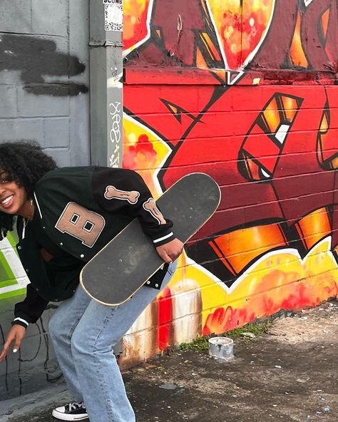 @kaidyxx on ig Black Skater Aesthetic, Skater Girl Outfits Black Women, 90s Skater Girl Aesthetic, Tortellini Aesthetic, Mary Sharma, Indie Skater Aesthetic, Personality Collage, Skatergirl Aesthetic, Skater Girl Fits