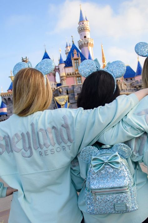 Disney Merch Aesthetic, Disney World Merch, Arendelle Frozen, Brochure Examples, Disney 2024, Disney Merch, Disney Paris, Disney Memories, Disney Mouse