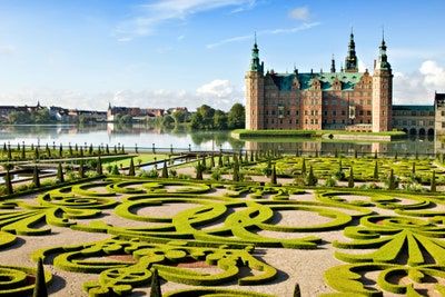 Castles In Europe, Bodiam Castle, Alcazar Seville, Stockholm Archipelago, Helsingor, Neuschwanstein Castle, Conde Nast Traveler, Island Getaway, Beautiful Castles