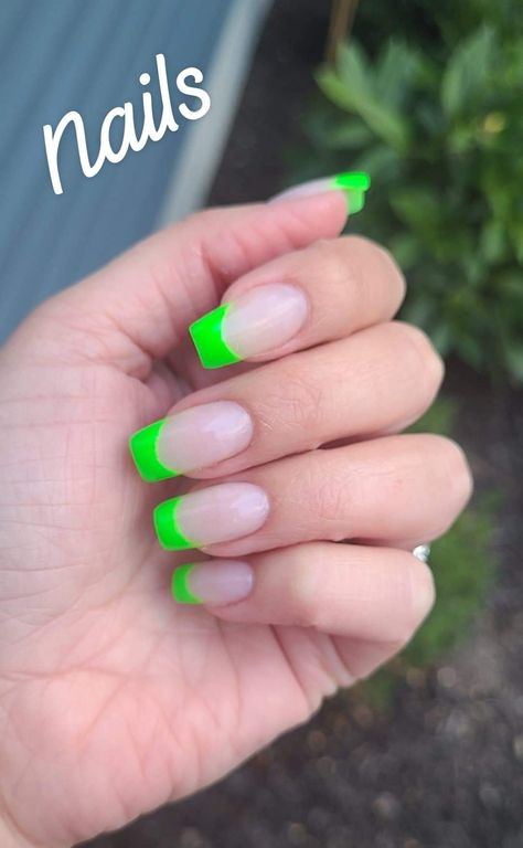 Lime Green And Silver Nails, Neon Green French Tip Nails Square, Lime Green Nails French Tip, Acrylics Short Square, Lime Green And White Nails, Lime Green Nails Acrylics, Green French Tip Toes, Green Nails With Chrome, Nails Acrylics Short