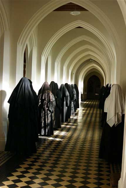 Convent Life, Stanbrook Abbey, Never Stop Praying, Consecrated Life, Worcester England, Nuns Habits, Monastic Life, White Floor, Bride Of Christ