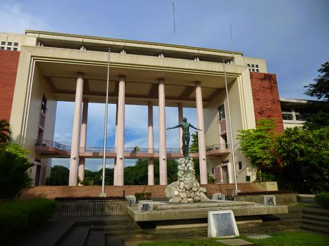 The Oblation and Quezon Hall of UP Diliman Oblation Up Diliman, Up Diliman Aesthetic, University Of The Philippines Diliman, Up Diliman, University Series, Plain Wallpaper Iphone, Mall Design, Be Good To Me, Dream College