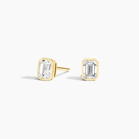 Christmas 2023, Bezel Diamond, Accessories Jewelry Earrings, Classic Silhouette, Lab Diamonds, Emerald Cut, Cute Jewelry, Handbag Accessories, Emerald