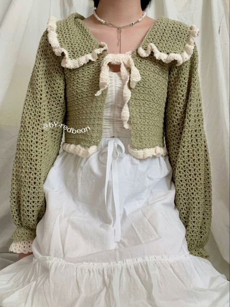 Crochet Korean Fashion, Crochet Puffy Sleeves, Korean Crochet, Jaket Crochet, Cardigan Rajut, Breastfeeding Fashion, Crochet Sweater Design, Gilet Crochet, Amazing Crochet