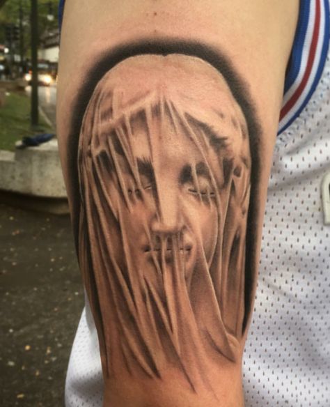 Giovanni Strazza's Veiled Virgin... Tattoo China, Japanese Tattoo Sleeve, Black Cat Tattoo, Star Wars Cards, Black Cat Tattoos, Scary Tattoos, Back Tattoos For Guys, China Town, Japanese Sleeve Tattoos