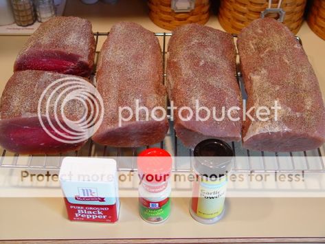 Diy Dried Beef, Dry Beef Recipes, Dried Beef Recipes, Beef Ham, Smoked Pork Chops, Dried Beef, Pulled Beef, Beef Gravy, Smoked Meat