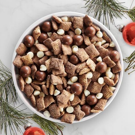 Holiday Hot Chocolate Chex™ Mix Chocolate Chex Mix Recipes, Chex Mix Original, Chocolate Chex Mix, Chex Recipes, Chocolate Chex, Holiday Hot Chocolate, Gluten Free Cereal, Chex Cereal, Chex Mix Recipes