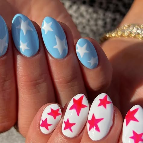 licensed nail tech | layton, ut on Instagram: "i’m obsessssseeeedddd !!!!! 💙❤️ #nails #nailday #starnails #longnails #almondnails #gelnails #fourthofjulynails #rednails #bluenails #whitenails #nailinspo #nailinspiration #luminarynailsystems #luminarynails #naturalnails #ogdennails #laytonnails #utahnails #utnails #utahnailcommunity" 4th Of July Blue Nails, White Fourth Of July Nails Simple, White Nails With Red And Blue Stars, 4th Of July Nails With Stars, Red White And Blue Star Nails, 4th Of July Natural Nails, Blue Nails White Stars, 4th Of July Nails Aesthetic, 4th Of July Nails Blue