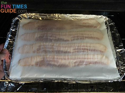 Best Way To Cook Bacon, How To Bake Bacon, Brunch Recipies, Bake Bacon, Oven Cooked Bacon, Oven Baked Bacon, Bacon In The Oven, Breakfast Meals, Cooking Bacon