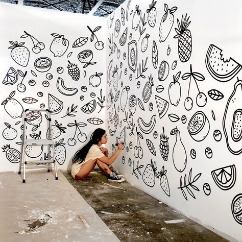 Steffi Lynn, Doodle Wall, Grocery Store Design, Interactive Museum, School Murals, Fruit Shop, Wall Painting Decor, Cafe Wall, Wall Paint Designs