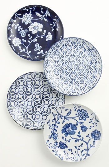 Vagabond Vintage Plates Blue And White Plates, Pretty Plates, Pattern Collection, Blue Pottery, Blue And White China, 자수 디자인, White Plates, French Countryside, Vintage Plates