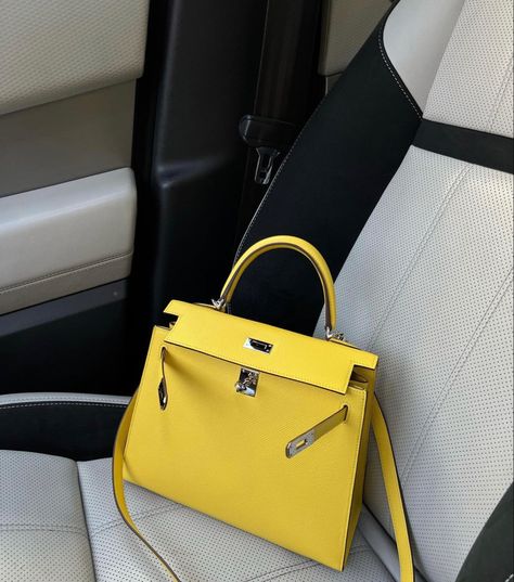 Yellow Kelly Bag, Selma Omari, Hermes Yellow, Hermes Kelly 25, Luxury Heels, Luxury Birthday, Dream Bags, Makeup Package, Cute Handbags