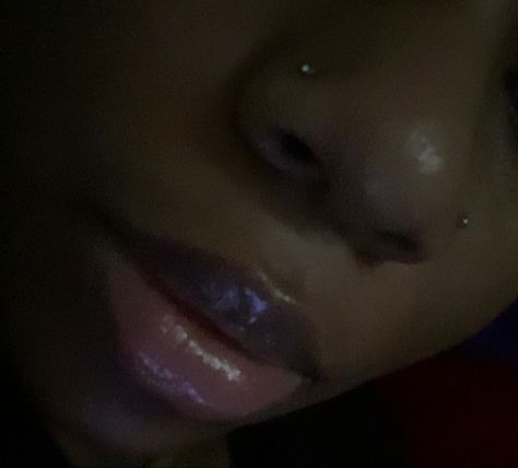 Piercings Nose Both Sides, 2 Nose Percinings On One Side, Double Nose Piercing Big Nose, 2nd Nose Piercing, Lip And Nose Piercing Together, 2 Side Nose Piercing, 2 Stud Nose Piercing, Double Pricing, Nose Piercing For Big Nose