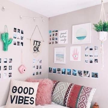 21 Dream Dorm Rooms That’ll Make You Want To Run To The Store ASAP #habitacion Minimalist Dorm, Zimmer Diy, Tumblr Rooms, Decor Ikea, Budget Bedroom, Bedroom Images, Decor Minimalist, Teen Room, Dorm Room Decor