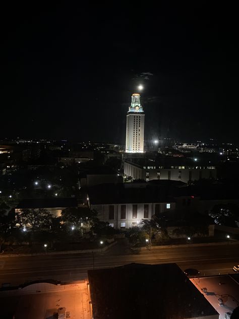 Austin Aesthetic, Ut Tower, 2025 Prayer, Night Full Moon, Tower Aesthetic, Visit Austin, Tower Light, Ut Austin, Room View