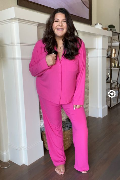 Fall Plus Size Outfits, Fall Fashion Comfy, Satin Duster, Comfy Pajamas, Fall Plus Size, Curvy Style, Plus Size Pajamas, Pajamas Comfy, Popular Outfits