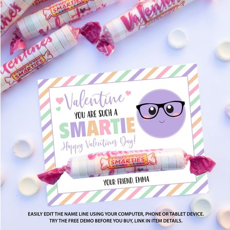 Smarties Valentine Ideas, Smartie Valentine Printable Kids, Smarties Valentines Printable, Valentine Card With Candy, Smartie Valentines, Smarties Valentines, Valentine Goodies For Kids Classroom, Valentine Cards For Classmates, Valentines For School