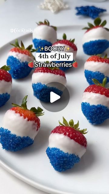 Cocktails (21+ to follow) on Instagram: "Make a grand entrance at your celebrations with these Boozy 4th of July Strawberries!💙🍓 Soaked in vodka and coated in white chocolate and sprinkles, these strawberries make for a dazzling, boozy treat!😍✨ Tag a friend who should make these for the 4th!🇺🇸 #boozyfourthofjulystrawberries #boozy #fourthofjuly #strawberries #vodka #whitechocolate #whitechocolatestrawberries #redwhiteblue #fourthofjulyrecipes #fourthofjulyideas #chocolatestrawberries #summer #summerrecipes" Vodka Strawberries 4th Of July, Boozy Strawberries 4th Of July, 4th Of July Alcohol Treats, Fruit With Alcohol Recipes, Vodka Infused Strawberries, Botox Injector, Cosmic Boy, July Desserts, Strawberry Vodka