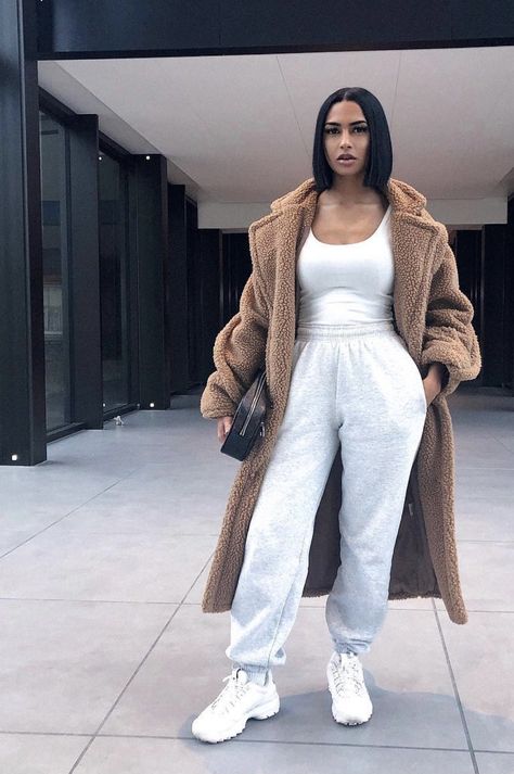 High Waist Joggers, Winter Fashion Outfits Casual, Cute Comfy Outfits, Cold Weather Outfits, Dope Outfits, Casual Winter Outfits, Outfit Inspo Fall, Fall Fashion Outfits, Inspiration Mode